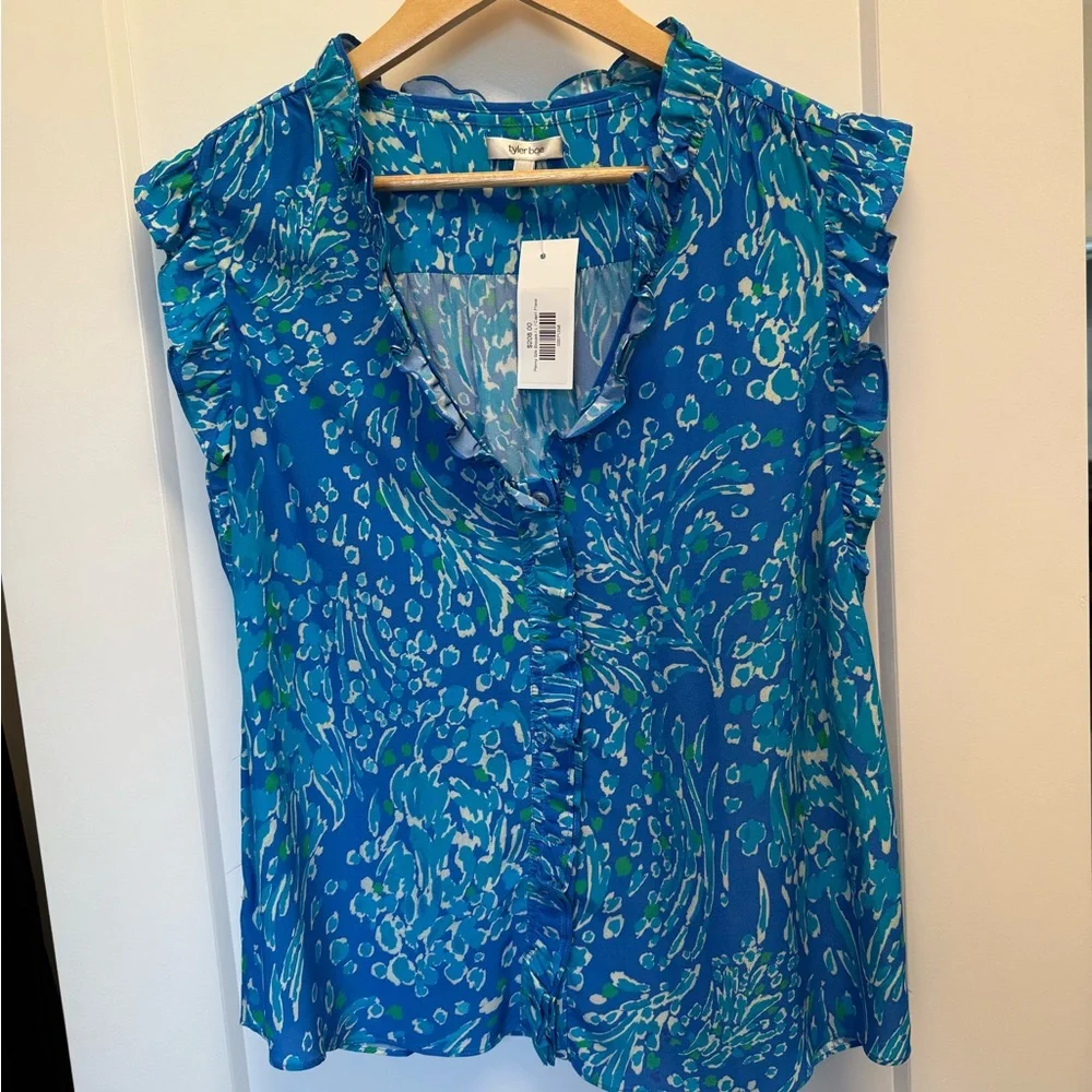 NWT 100% Silk Blue Patterned Women's Top - Picture 1 of 4